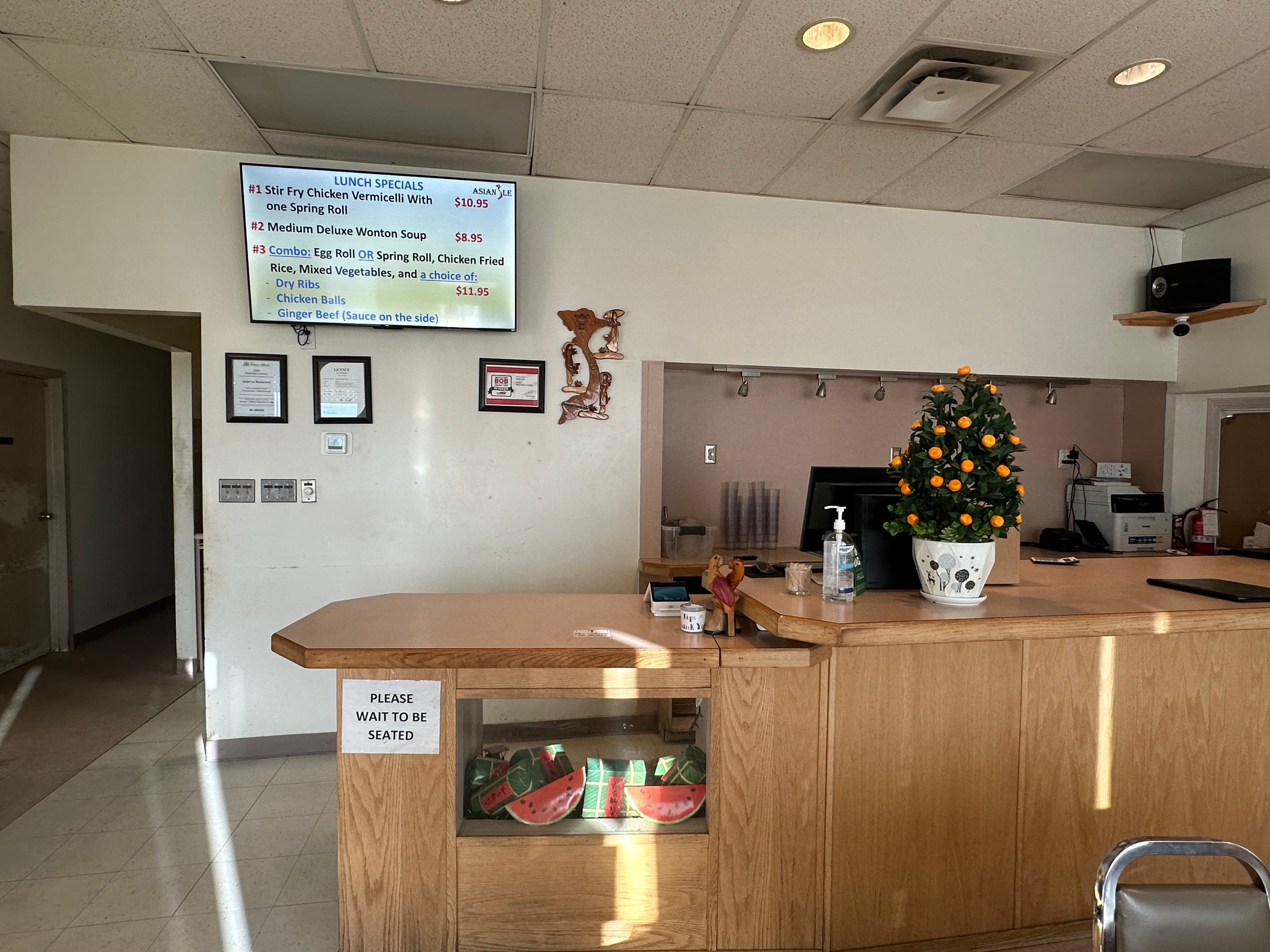 Interior of Asian Le Restaurant dining area in Prince Albert